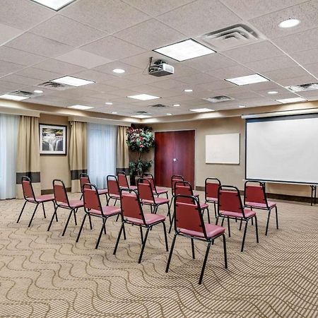 Comfort Suites South Elkhart Buitenkant foto
