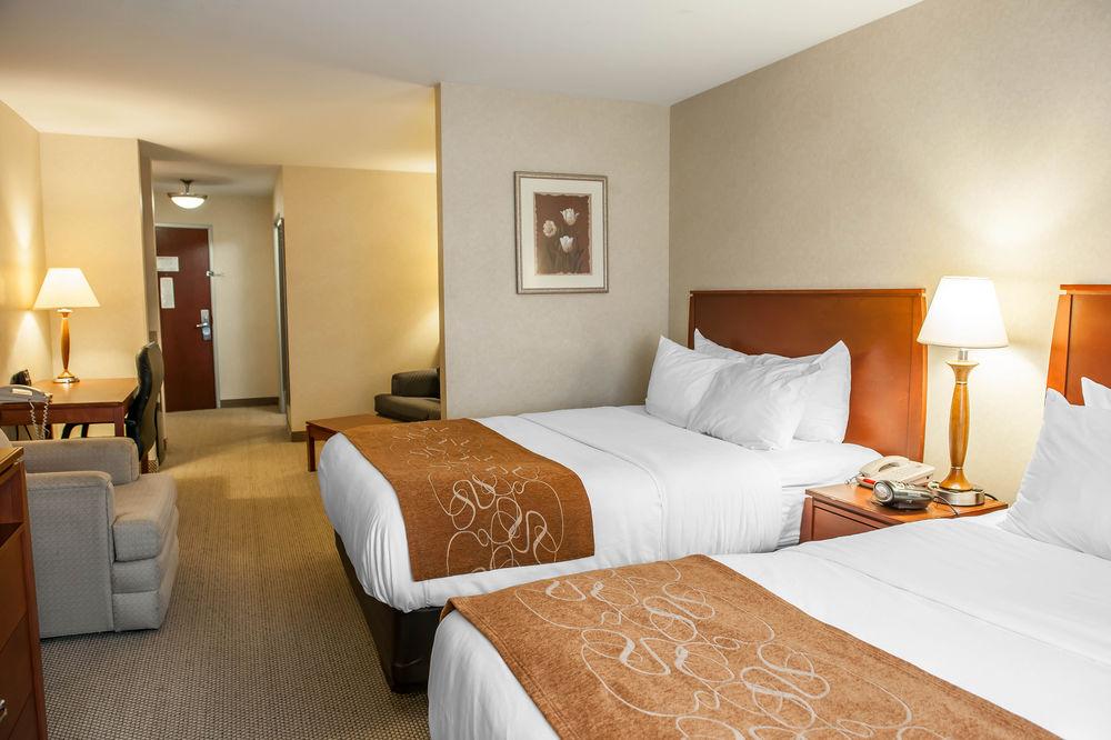 Comfort Suites South Elkhart Buitenkant foto
