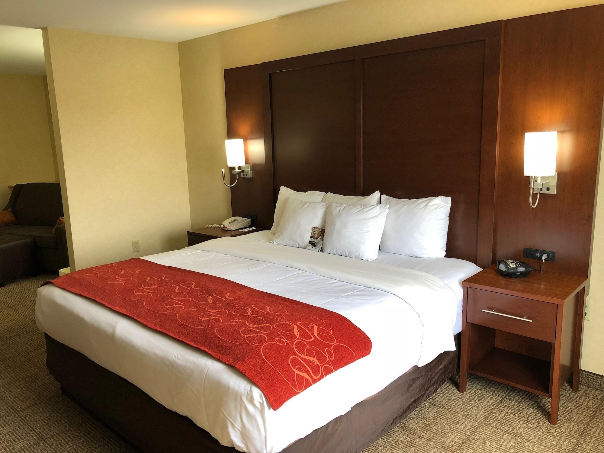 Comfort Suites South Elkhart Buitenkant foto