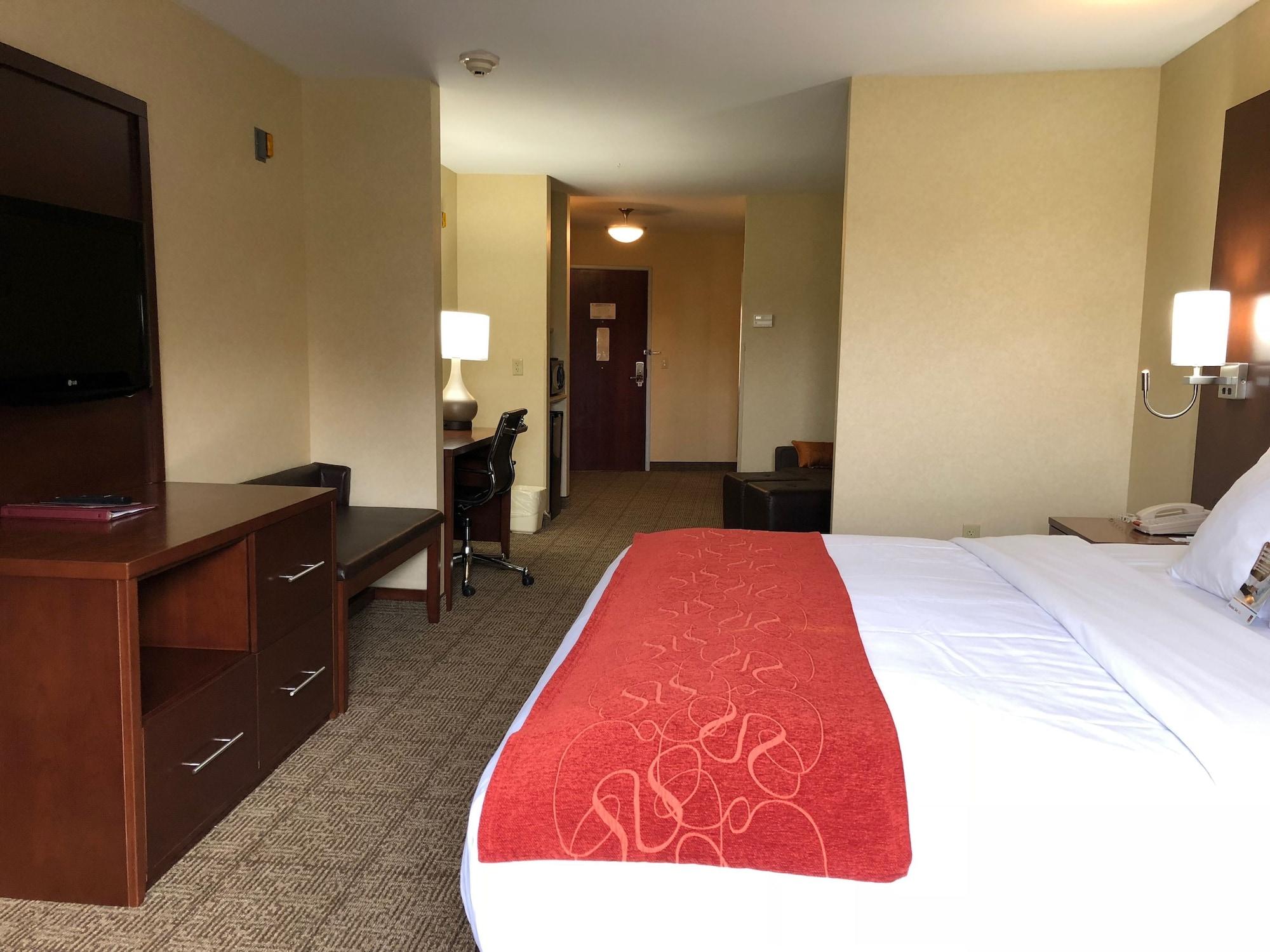 Comfort Suites South Elkhart Buitenkant foto
