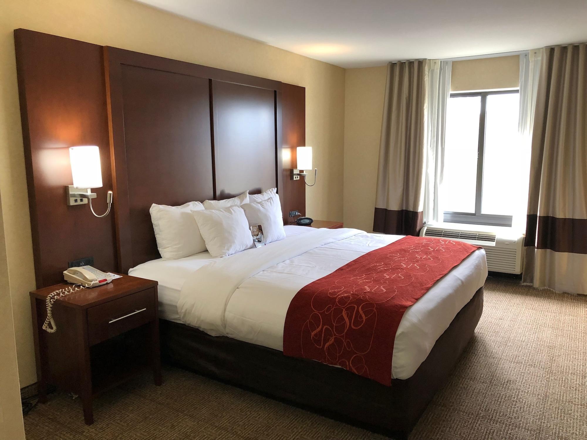 Comfort Suites South Elkhart Buitenkant foto