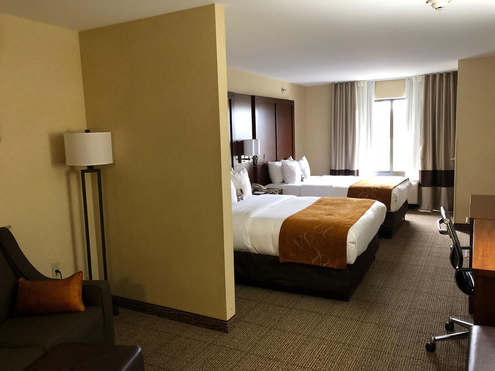 Comfort Suites South Elkhart Buitenkant foto