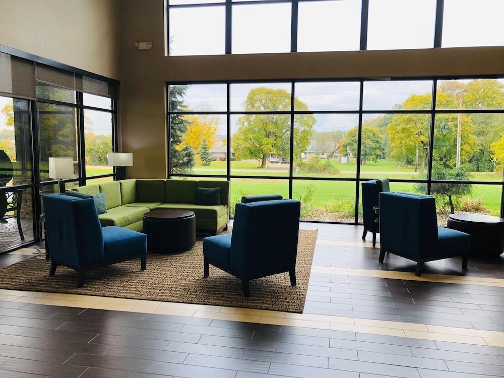 Comfort Suites South Elkhart Buitenkant foto