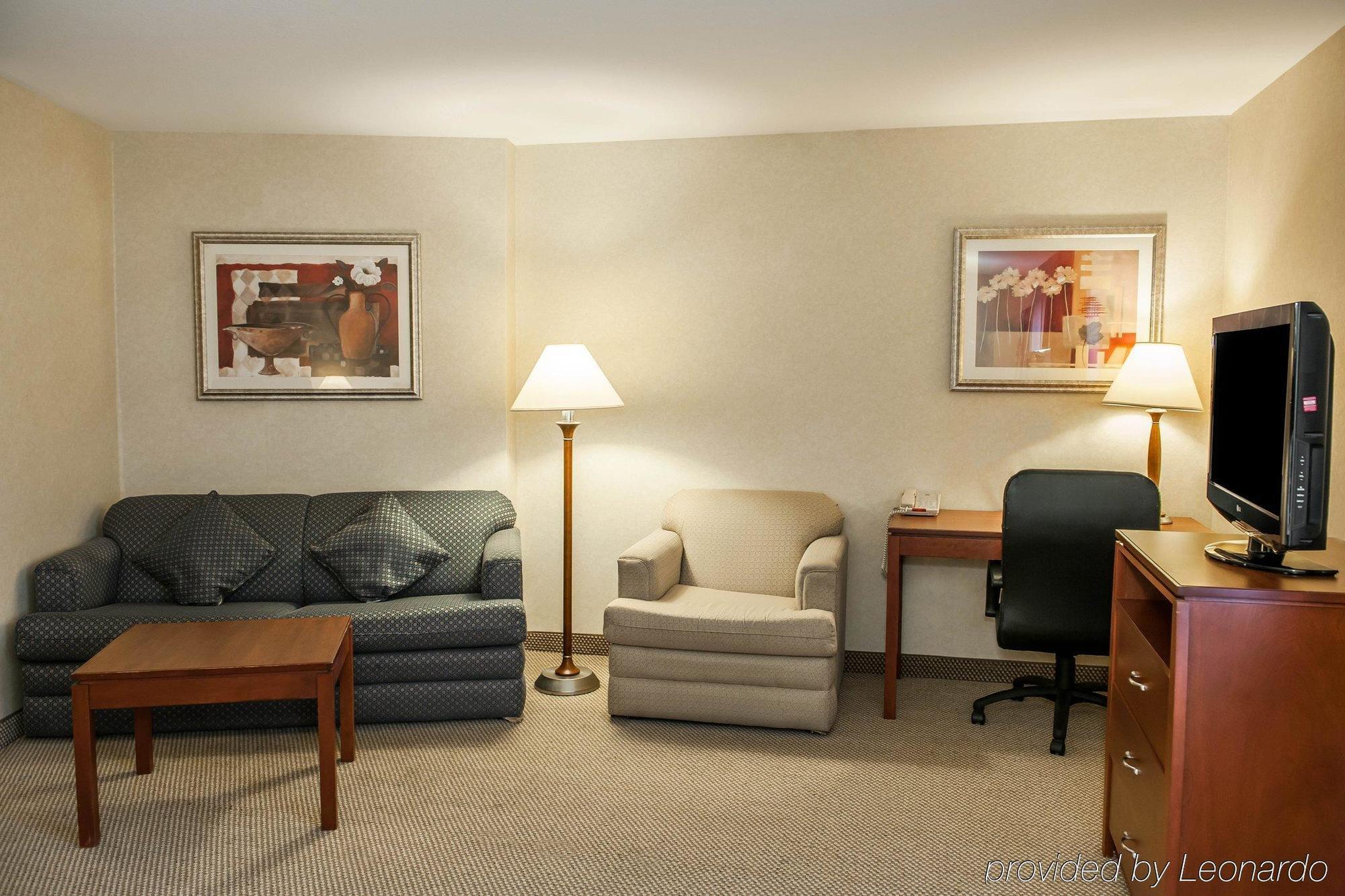 Comfort Suites South Elkhart Buitenkant foto