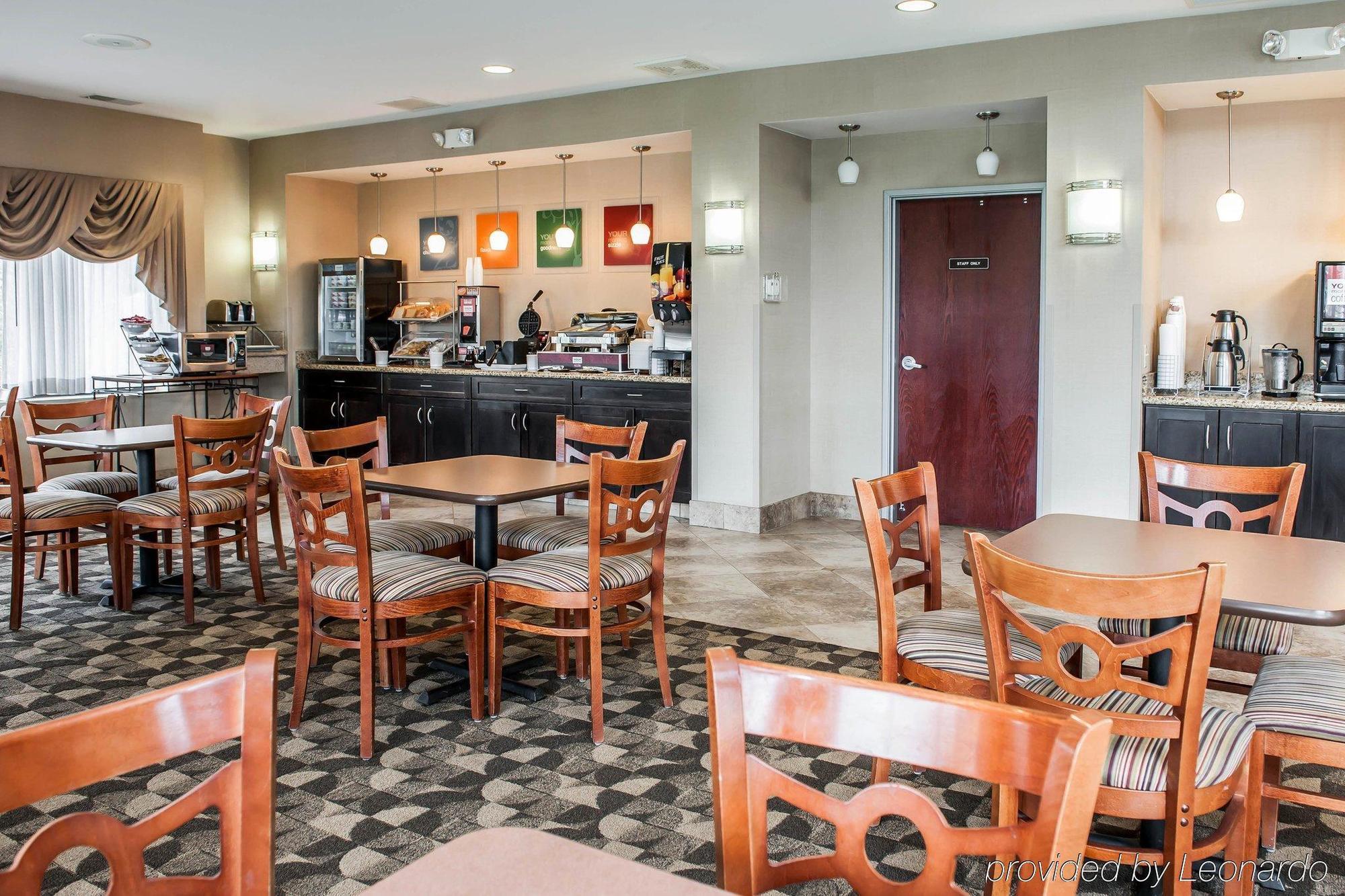 Comfort Suites South Elkhart Buitenkant foto