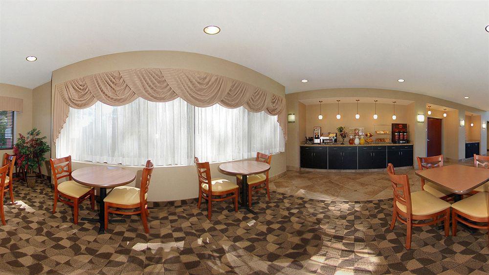 Comfort Suites South Elkhart Buitenkant foto